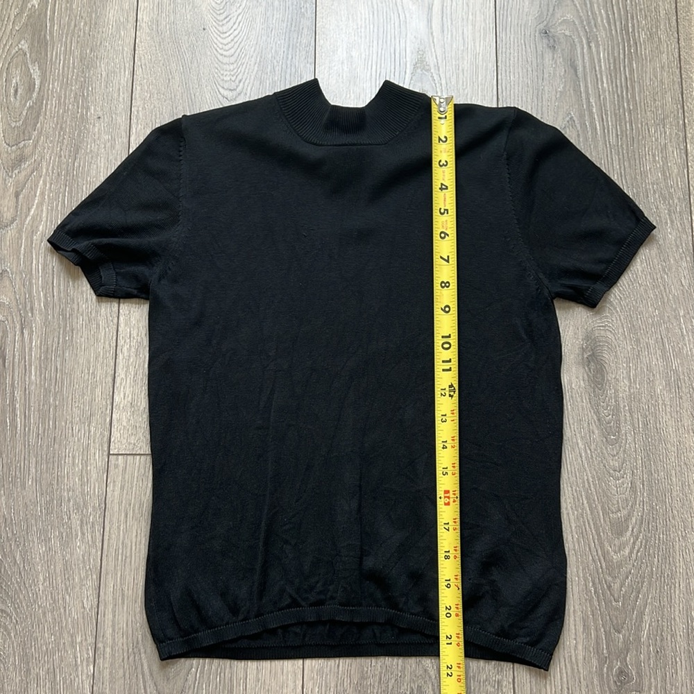 August silk, size, small, black, short sleeve, high neck, 100% silk sweater - Picture 8 of 8
